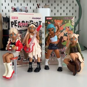Pop Mart Peach Riot Girl Figurine Set